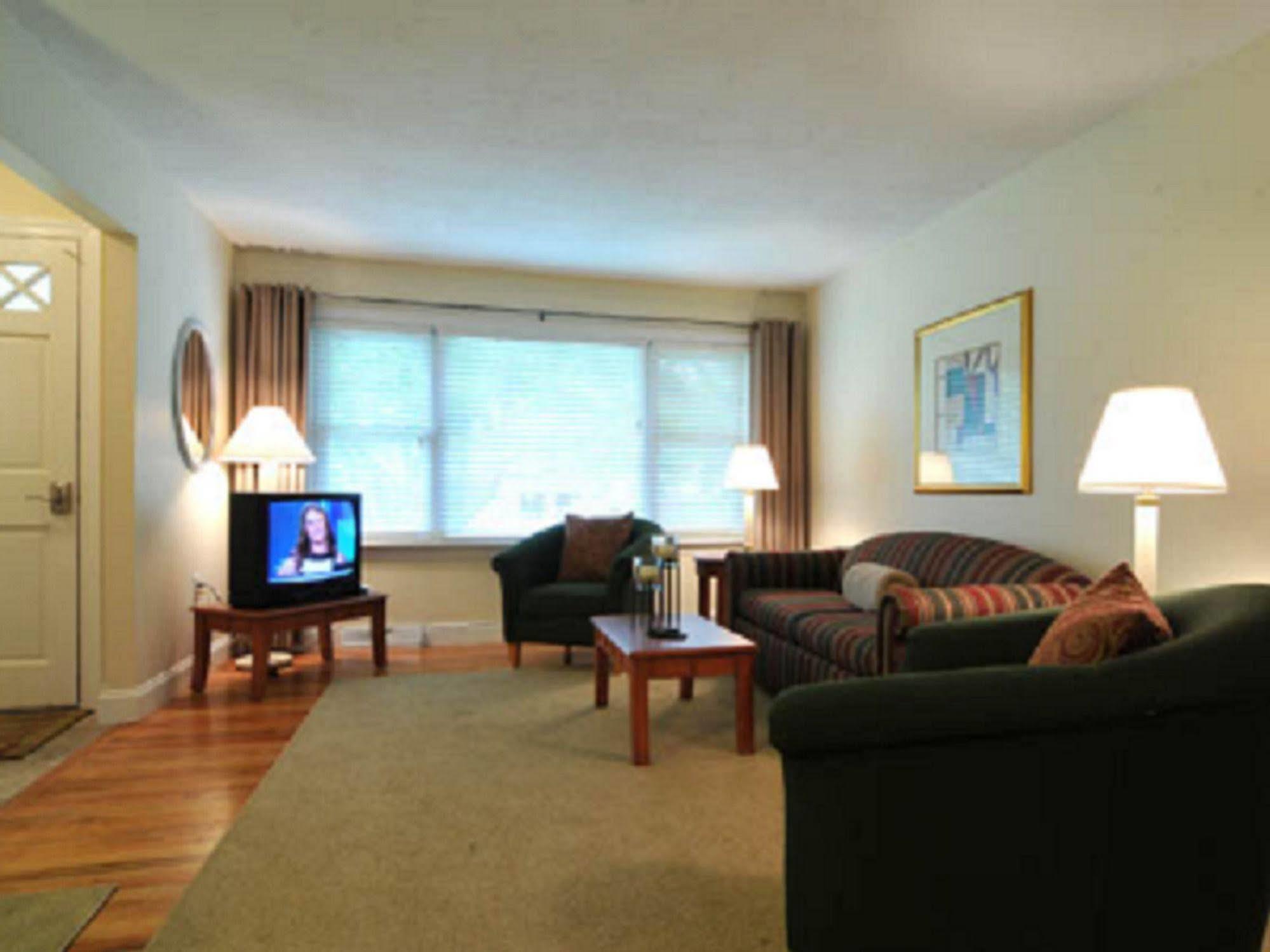 Skaneateles Suites Eksteriør billede